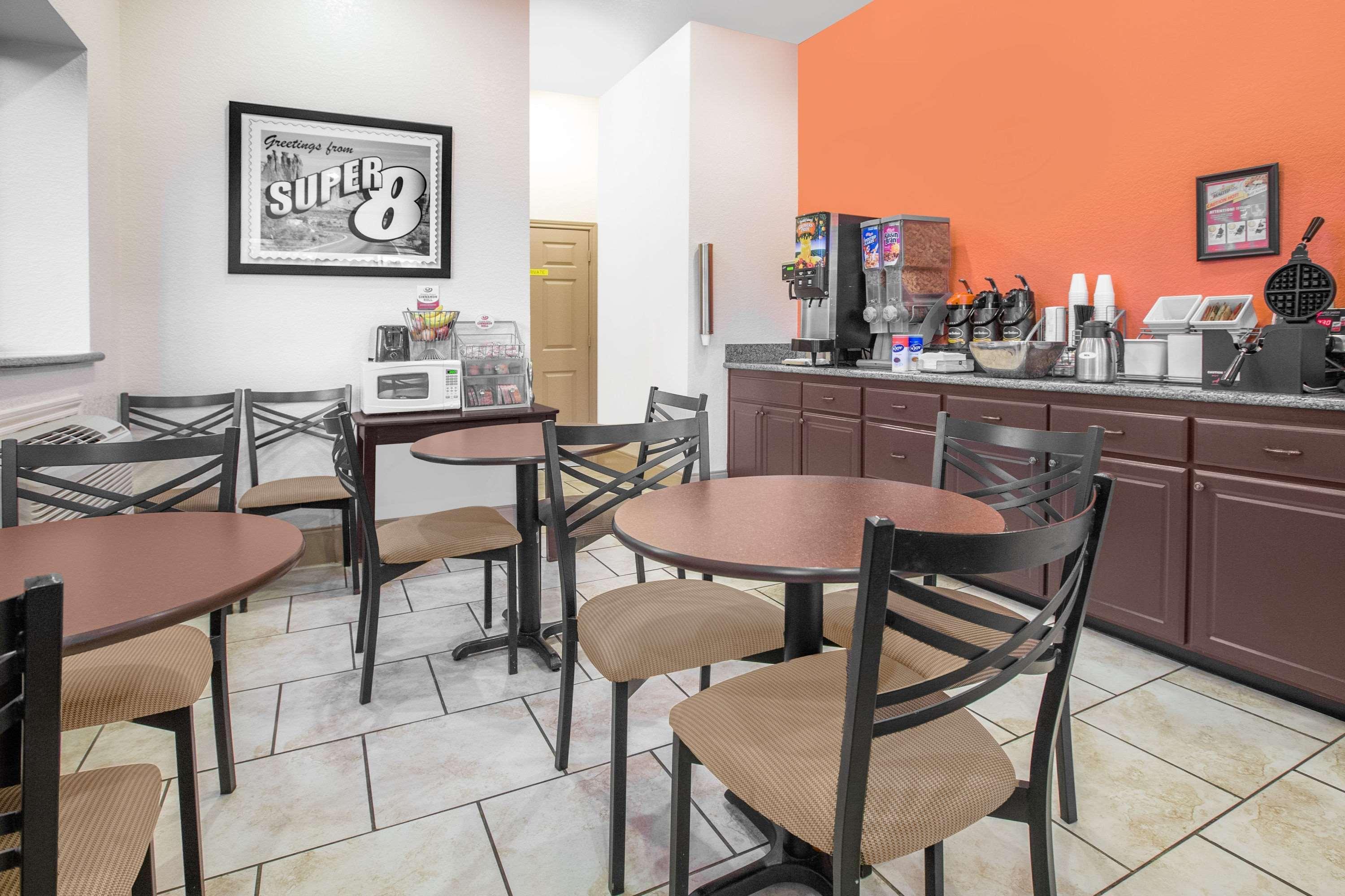 Super 8 By Wyndham Idabel Motel Екстериор снимка