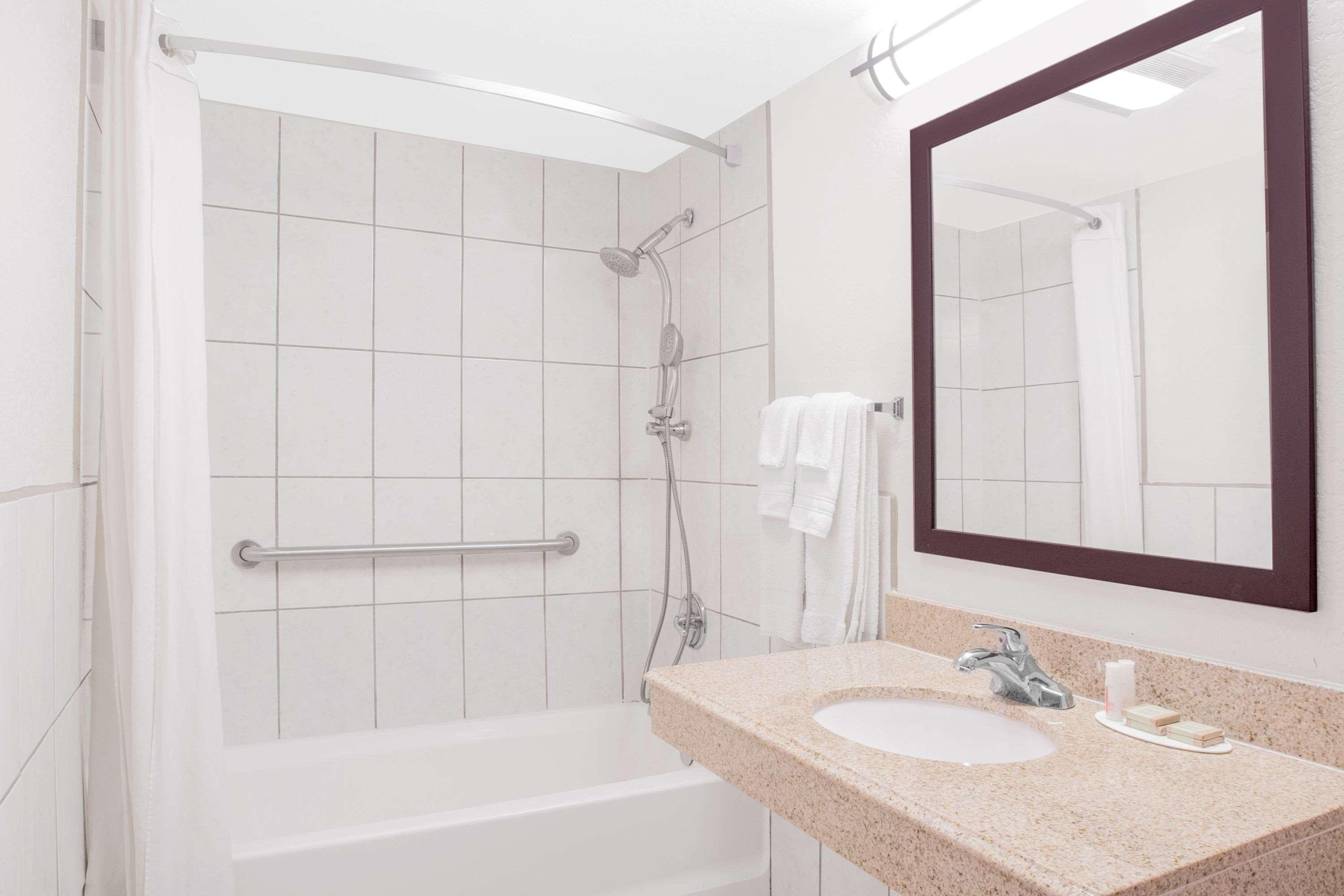 Super 8 By Wyndham Idabel Motel Екстериор снимка