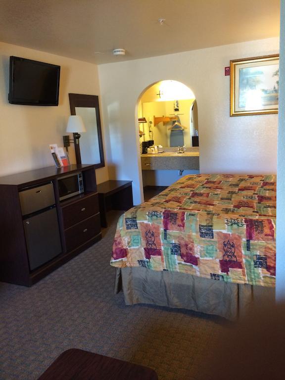 Super 8 By Wyndham Idabel Motel Стая снимка