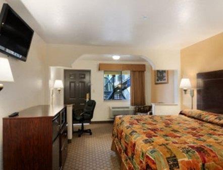 Super 8 By Wyndham Idabel Motel Стая снимка